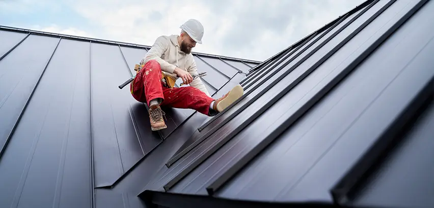 Professional Roof Valley Installation Services in Beloit, WI
